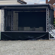 Trailerbühne 4 x 6 Meter mit LED Wand